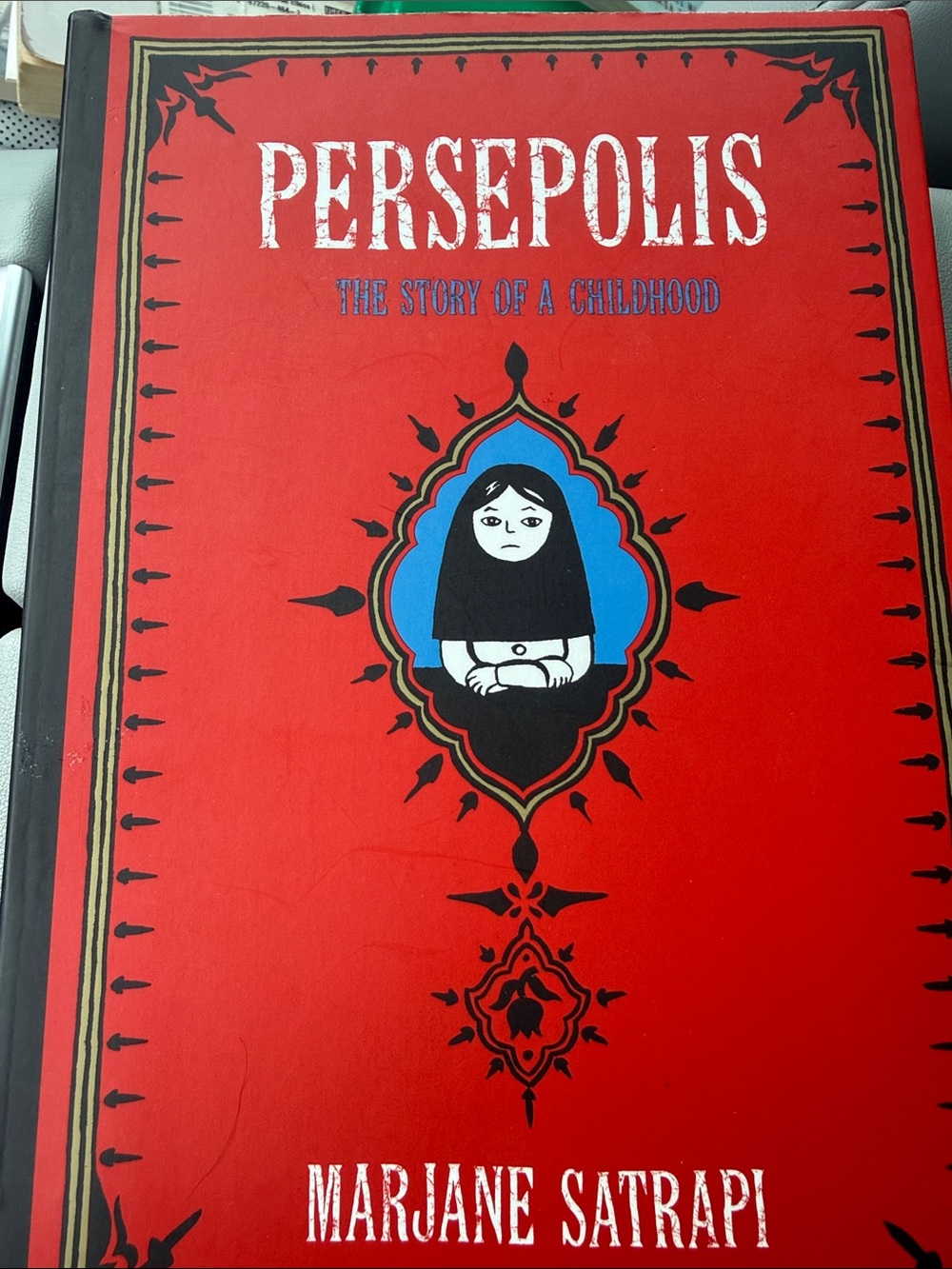 Persepolis book